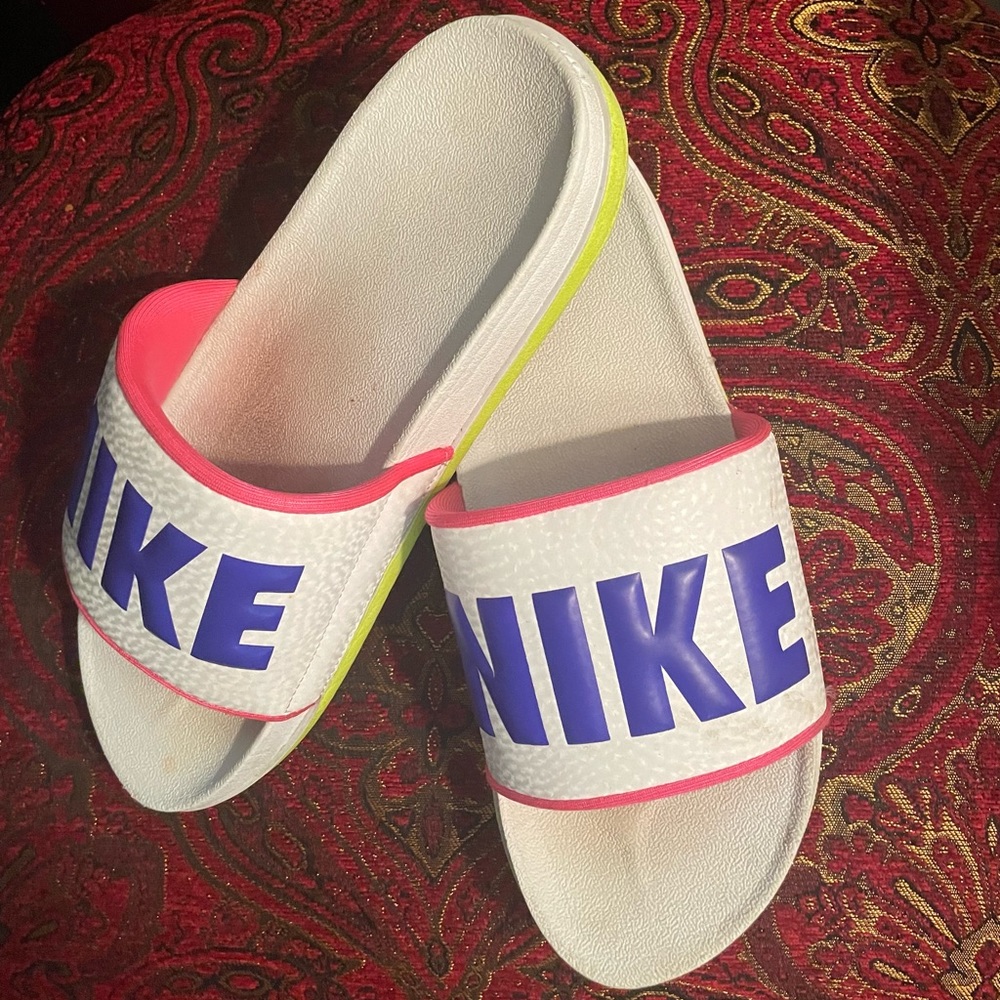 Nike Slides (women)